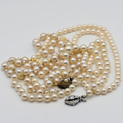 Los Nr. 102 3 verschiedene Perlenketten, 20. Jahrhundert