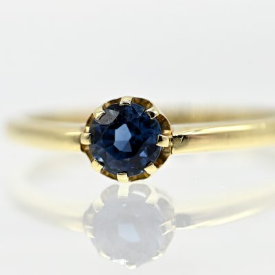 Los Nr. 132 Solitärring mit blauem Farbstein, 60er Jahre