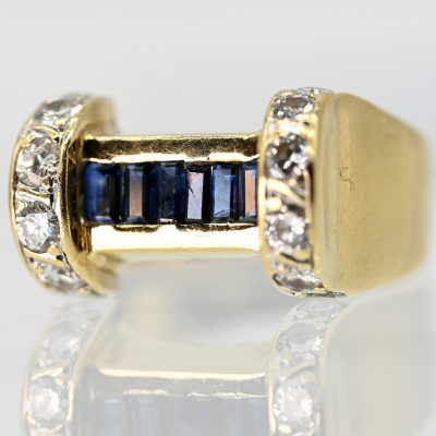 Los Nr. 196 Ring mit 6 Saphiren, zus. ca. 0,38 ct, und 12 Brillanten, zus. ca. 0,73 ct, 90er Jahre