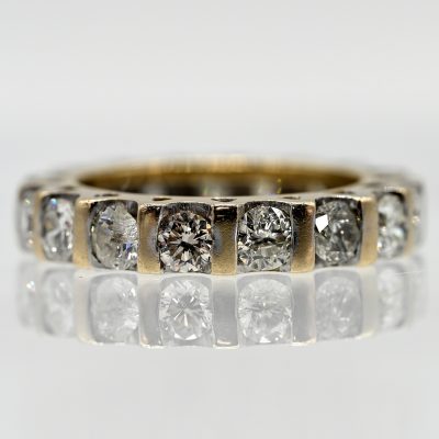 Los Nr. 197 Memoryring mit 17 Brillanten, zus. ca. 2,9 ct, 21. Jahrhundert