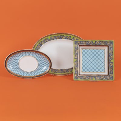 Los Nr. 270 3-teiliges Konvolut Anbietteller aus der Serie “Russian Dream”, Rosenthal & Versace, 1. Wahl, 1990er