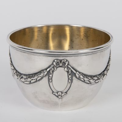 Los Nr. 297 Silberne Schale mit Festondekor, H. Meyen & Co., Berlin, 20. Jahrhundert