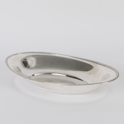 Los Nr. 305 Silberne Anbietschale, Georg Schnauffer, Dresden, 20. Jh.