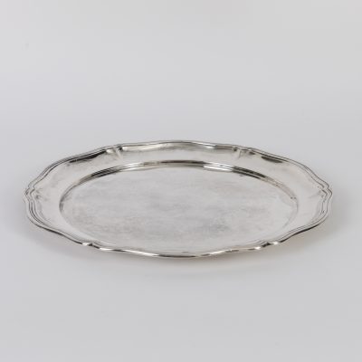 Los Nr. 325 Chippendale-Anbiettablett, C. Tewes, Düsseldorf, 20. Jahrhundert