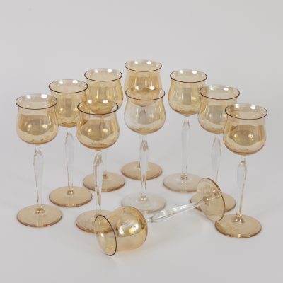 Los Nr. 334 10 edle Stilgläser, 20. Jahrhundert