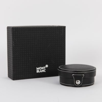 Los Nr. 393 Rundes Etui für 2 Manschettenknöpfe (wohl „Bohème) in Original Schatulle, Montblanc, 20. Jh.