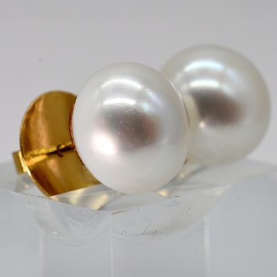 Los Nr. 053 Paar Ohrstecker mit Süßwasser-Perlen, 21. Jh.