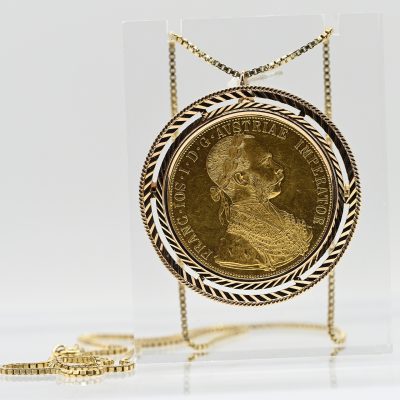 Los Nr. 079 Großer, goldener Münzanhänger / -brosche; 4-Dukaten-Goldmünze, Österreich, 1915, an Venezianerkette, 80er Jahre