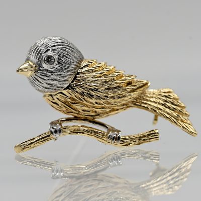 Los Nr. 009 Kleine Tierbrosche „Spatz“ mit einem Diamanten, Juwelier Wempe, 90er Jahre