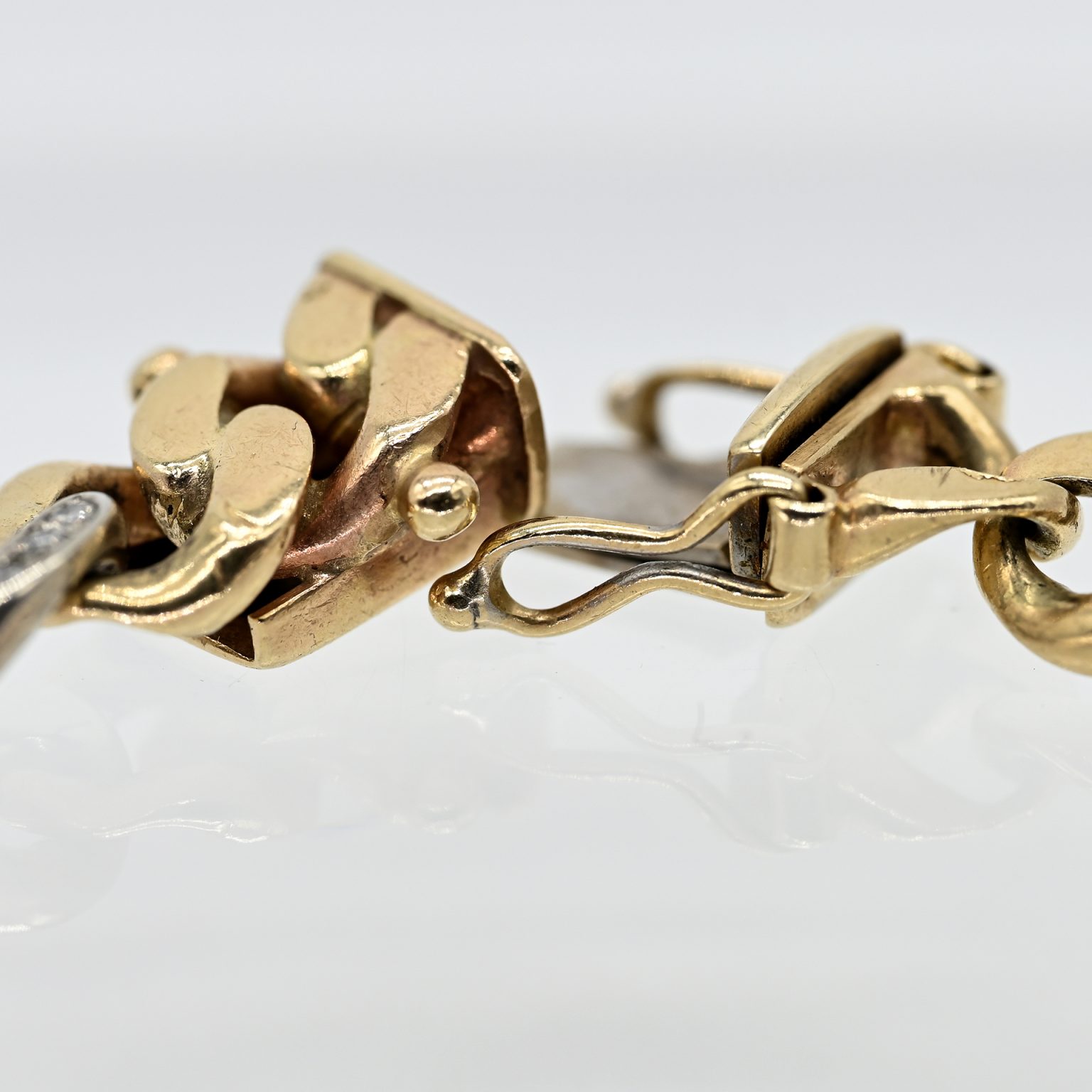 Fotos für Onlinekatalog zur 99. Auktion am 08.03.2026