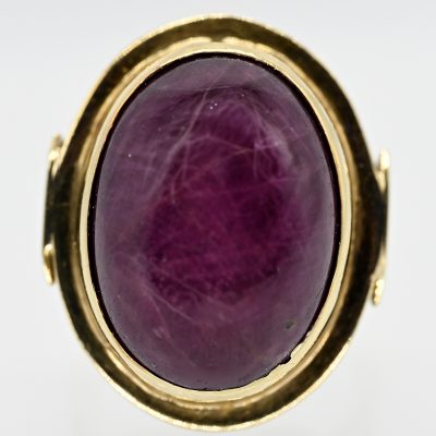 Los Nr. 110 Ring mit großem Rubin-Cabochon, Goldschmiedearbeit, 90er Jahre