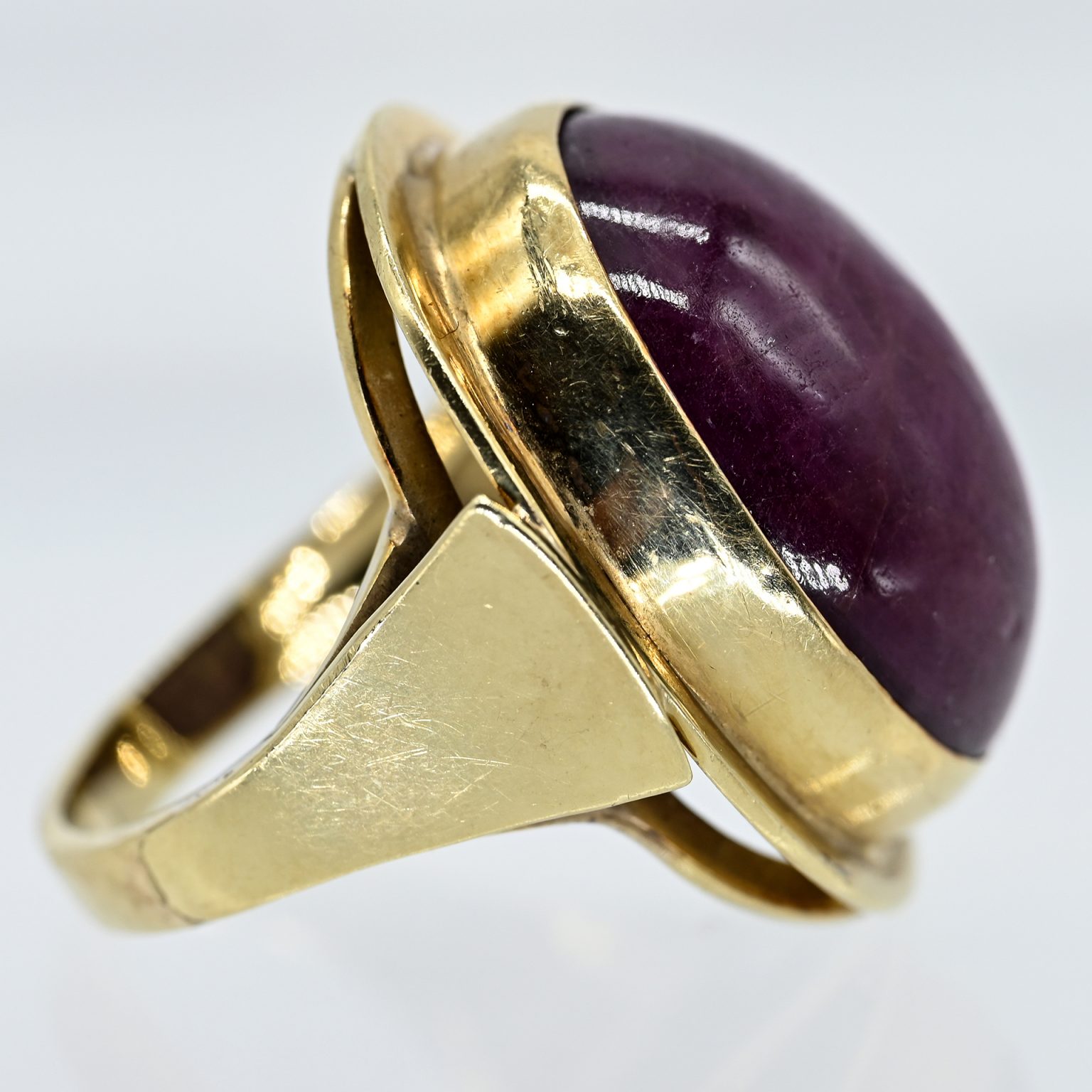 Fotos für Onlinekatalog zur 99. Auktion am  08.03.2026