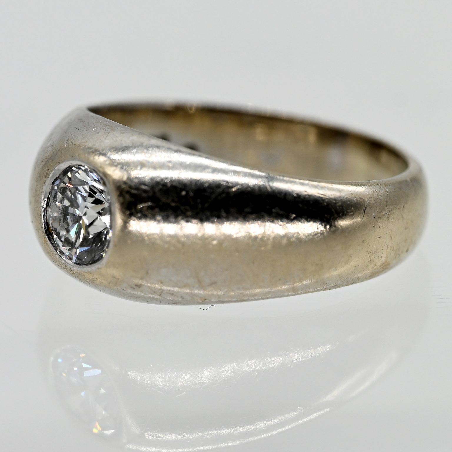 Fotos für Onlinekatalog zur 99. Auktion am  08.03.2026