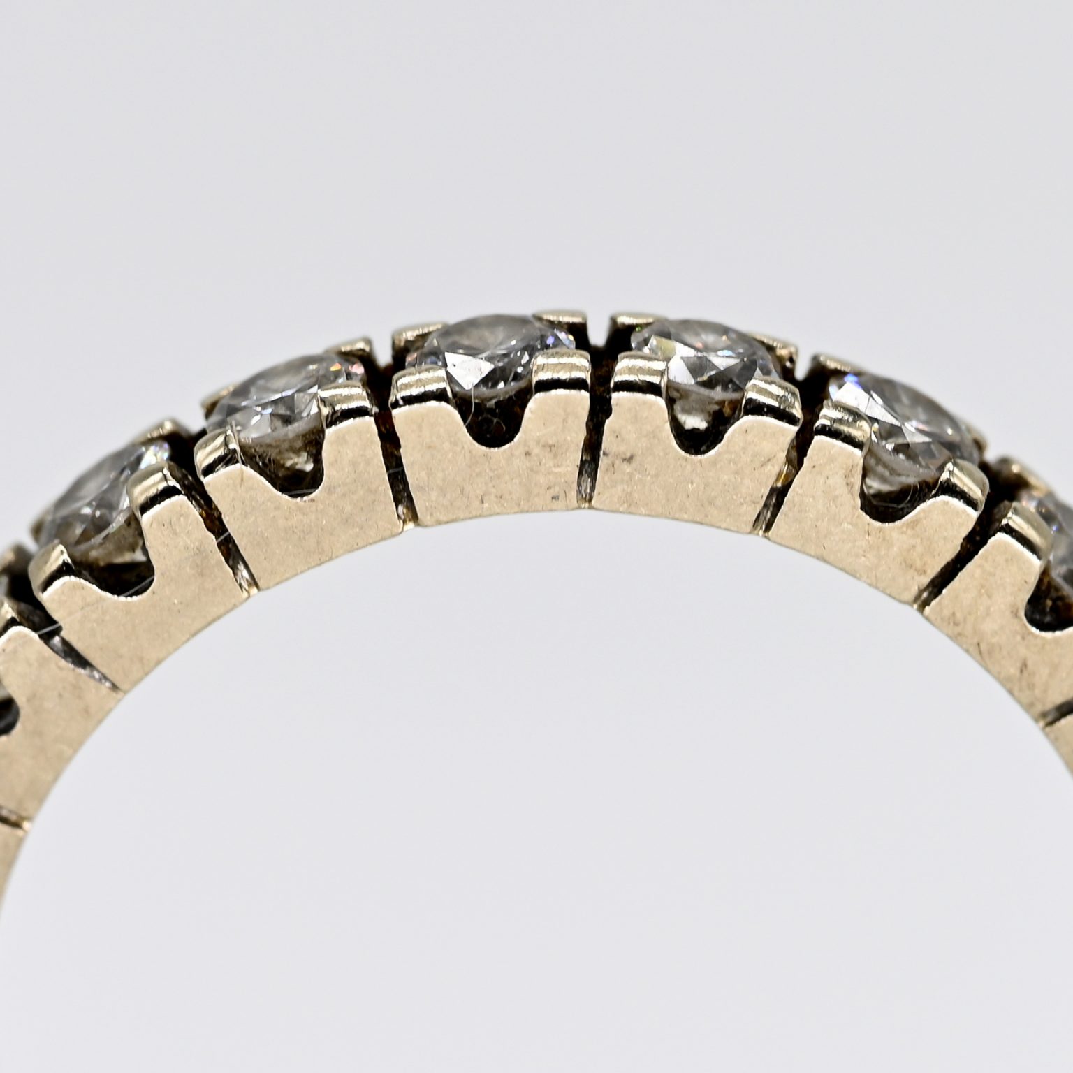 Fotos für Onlinekatalog zur 99. Auktion am  08.03.2026