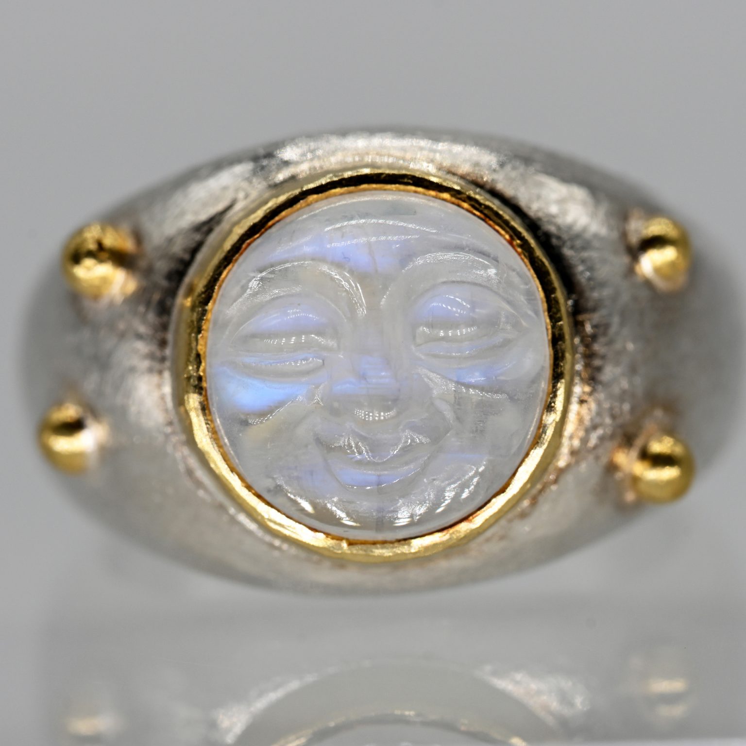 Fotos für Onlinekatalog zur 99. Auktion am 08.03.2026