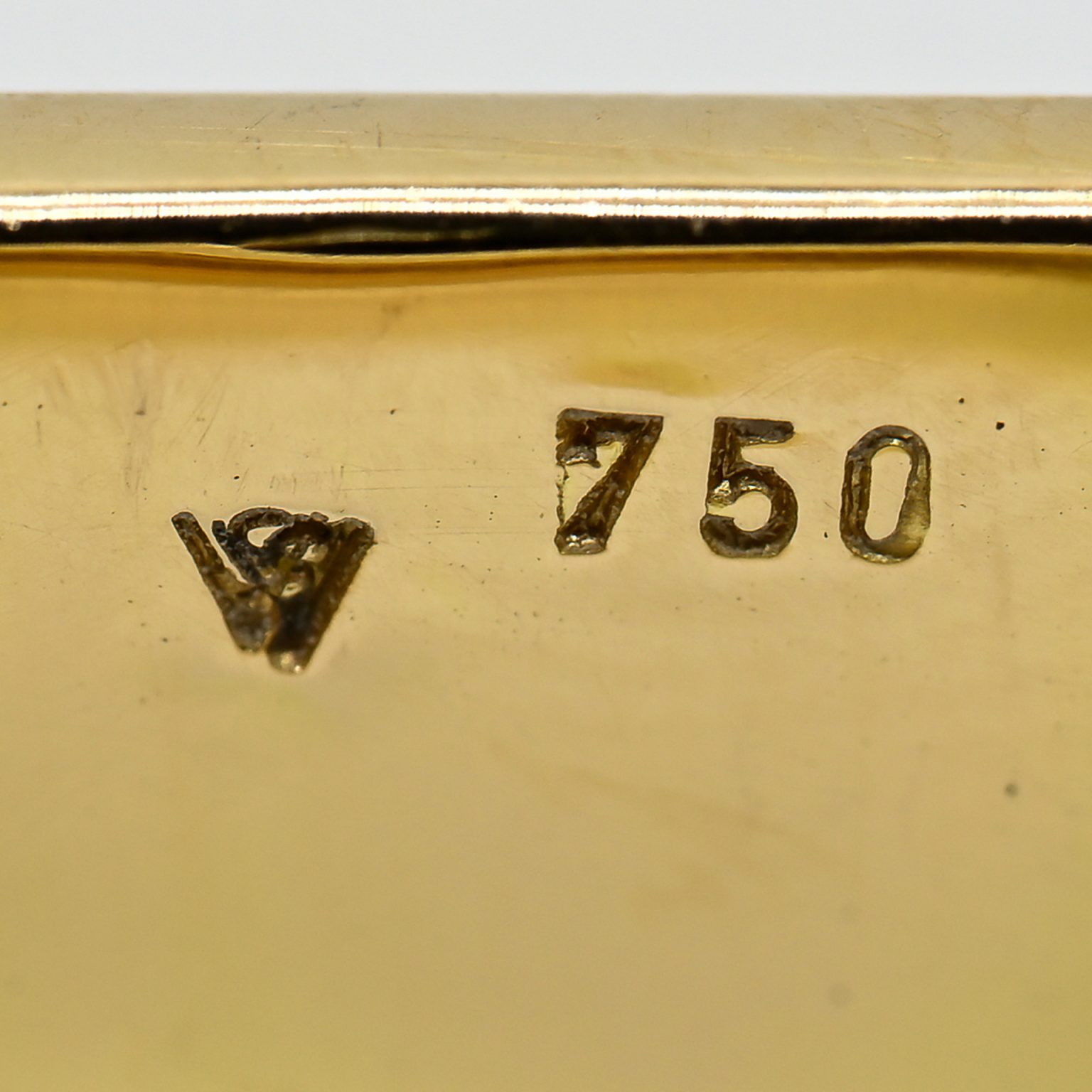 Fotos für Onlinekatalog zur 99. Auktion am  08.03.2026