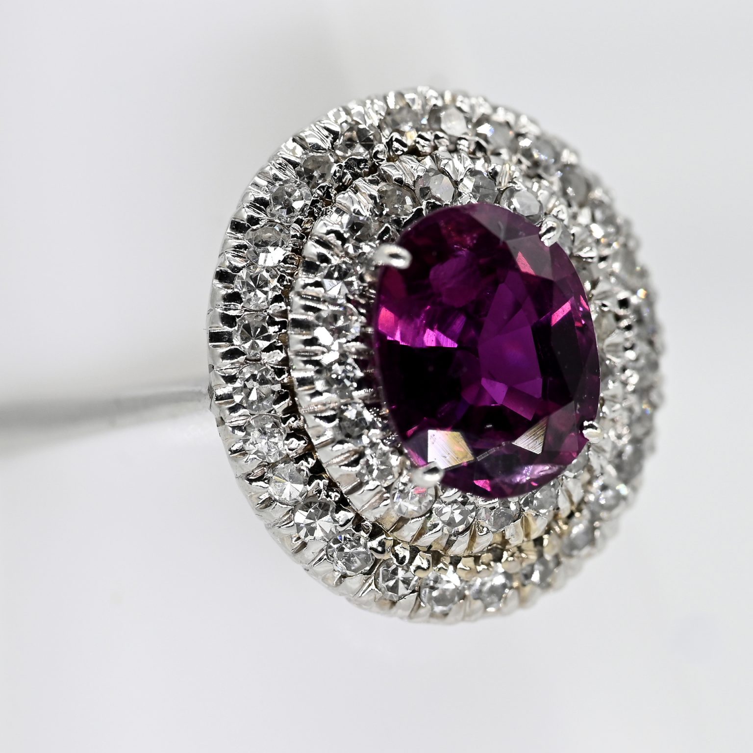 Fotos für Onlinekatalog zur 99. Auktion am  08.03.2026