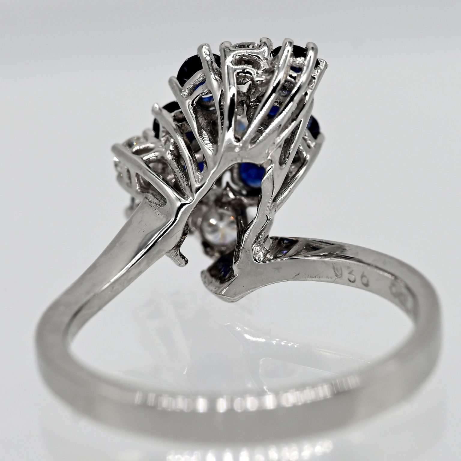 Fotos für Onlinekatalog zur 99. Auktion am  08.03.2026