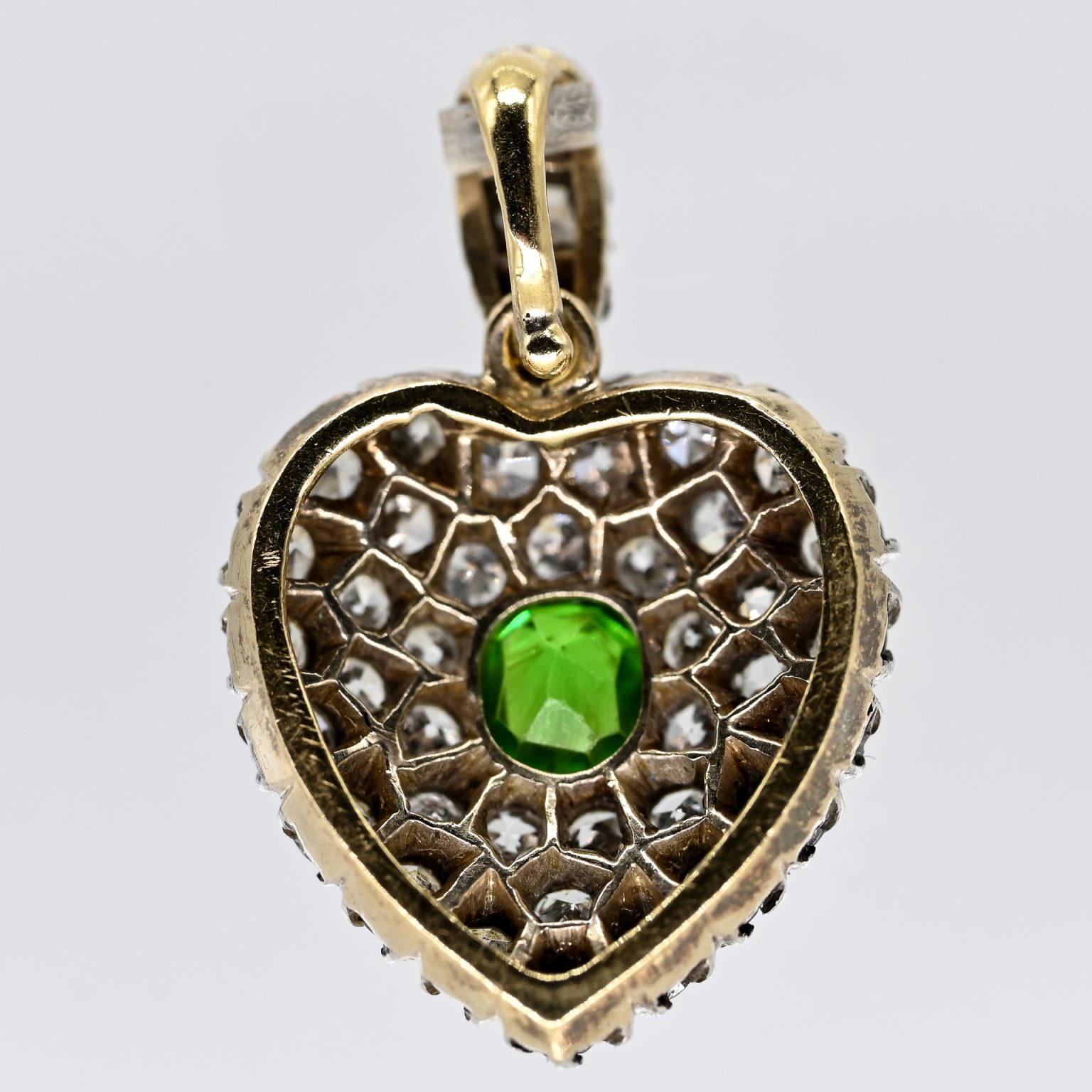 Fotos für Onlinekatalog zur 99. Auktion am 08.03.2026