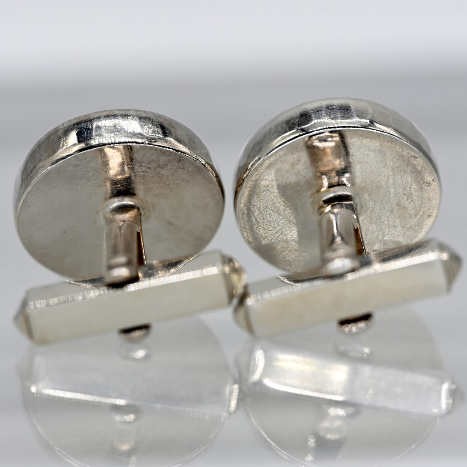 Fotos für Onlinekatalog zur 99. Auktion am 08.03.2026