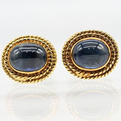 Los Nr. 150 “Paar Manschettenknöpfe mit Saphir-Cabochons Goldschmiedearbeit, 80er Jahre”