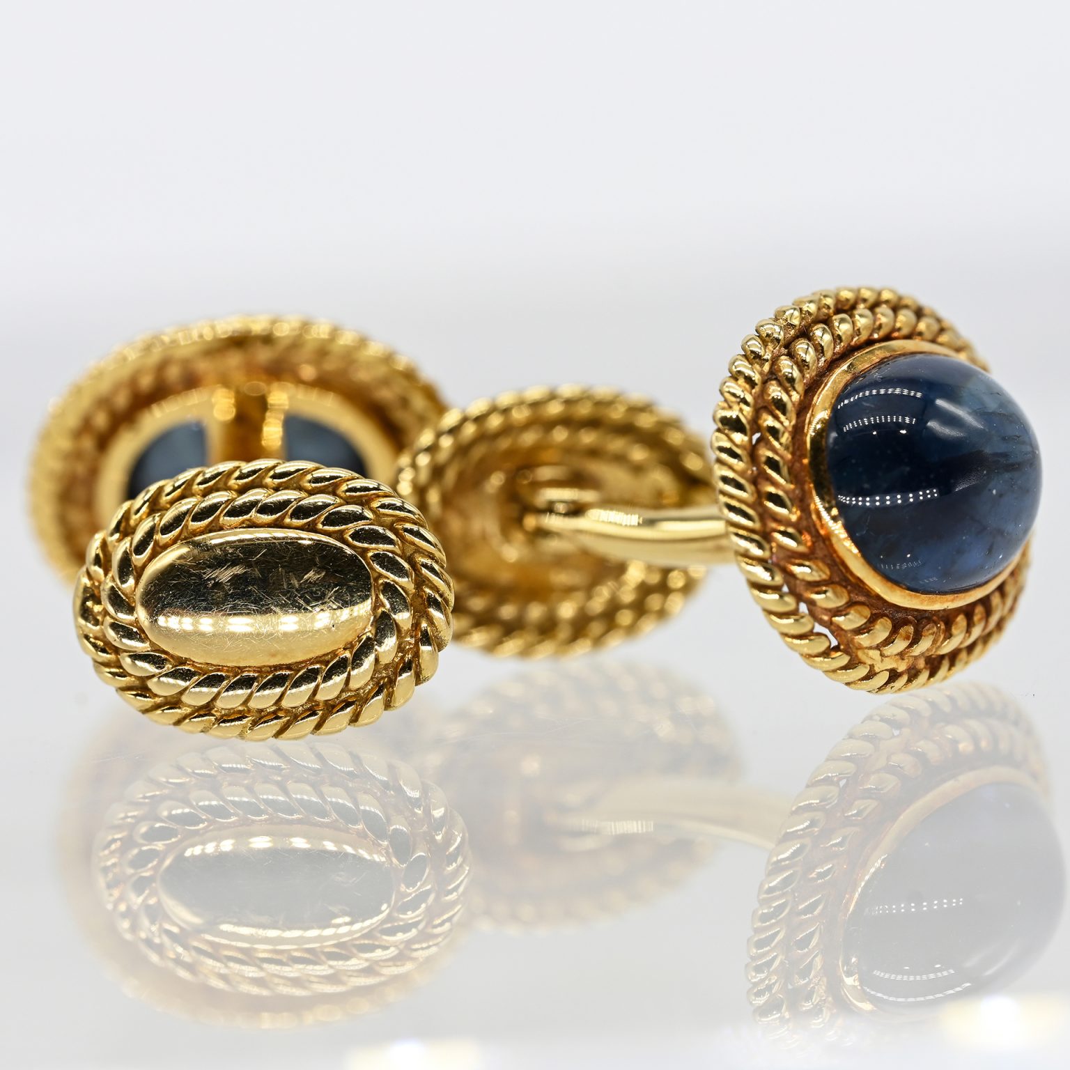 Fotos für Onlinekatalog zur 99. Auktion am 08.03.2026