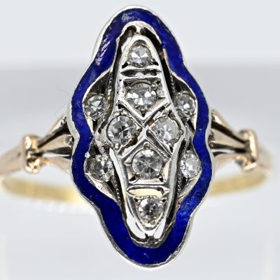 Los Nr. 158 Art Déco Ring mit blauer Emaille und 10 Diamanten, zus. ca. 0,3 ct, um 1900