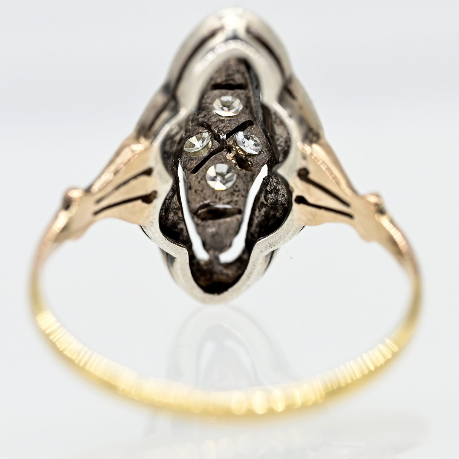 Fotos für Onlinekatalog zur 99. Auktion am 08.03.2026