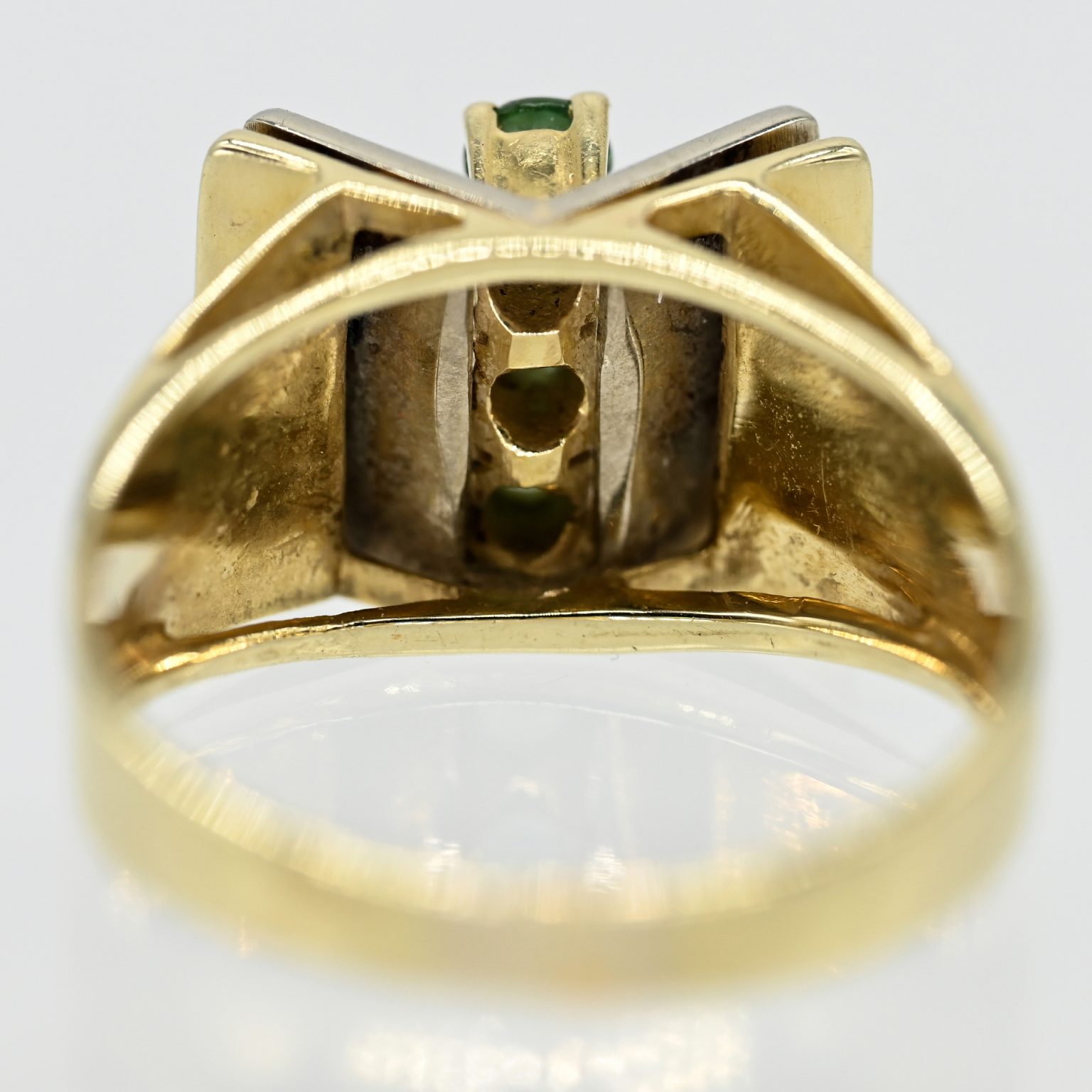 Fotos für Onlinekatalog zur 99. Auktion am 08.03.2026