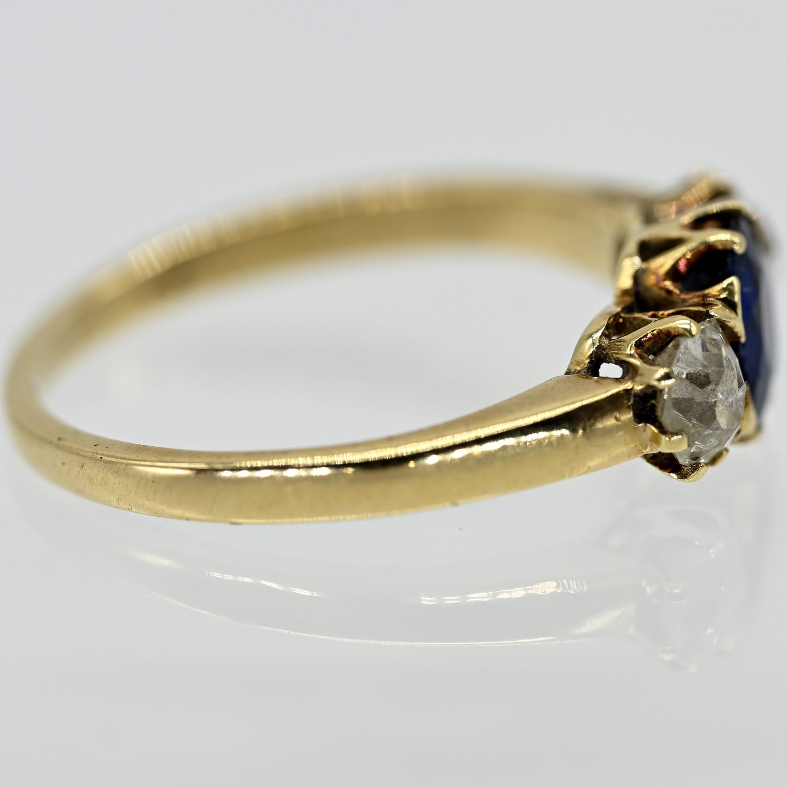 Fotos für Onlinekatalog zur 99. Auktion am 08.03.2026