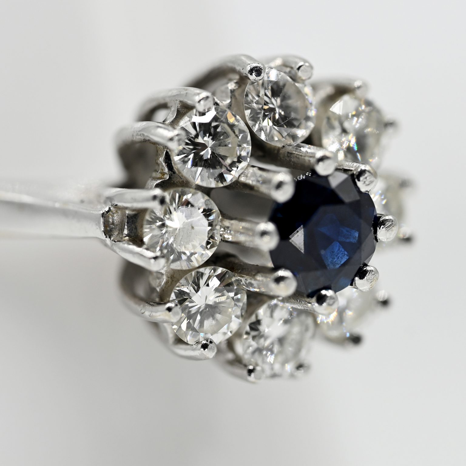 Fotos für Onlinekatalog zur 99. Auktion am 08.03.2026