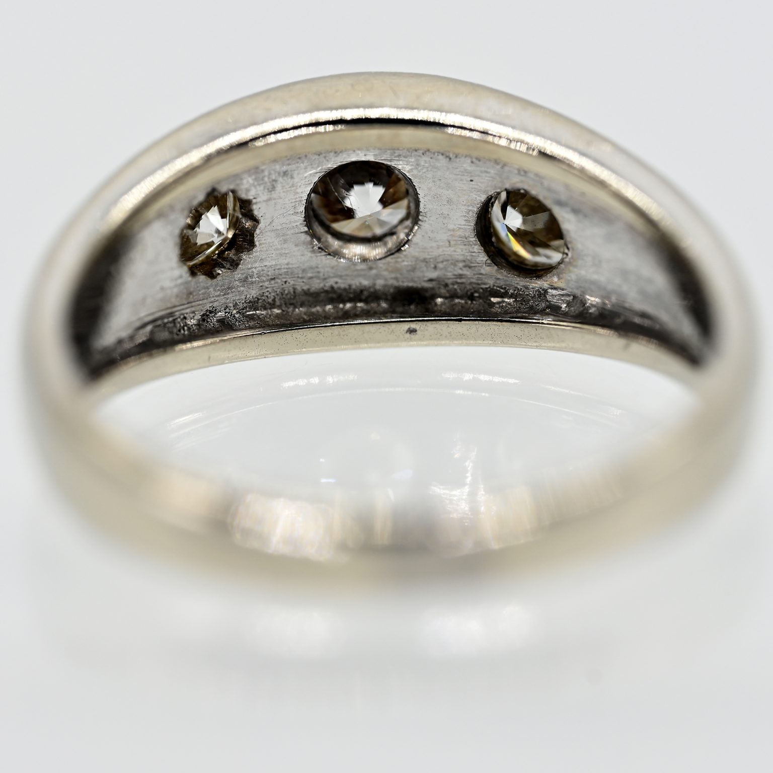 Fotos für Onlinekatalog zur 99. Auktion am 08.03.2026