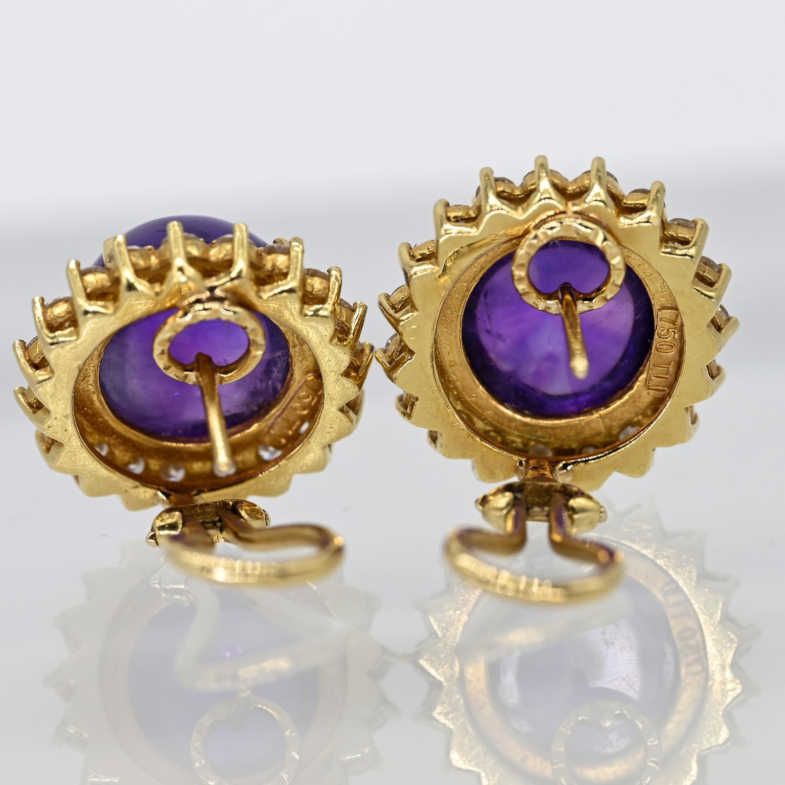 Fotos für Onlinekatalog zur 99. Auktion am 08.03.2026