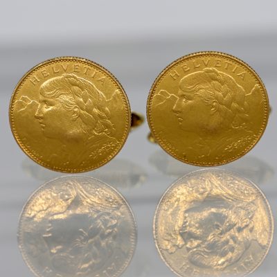 Los Nr. 002 Paar Manschettenknöpfe mit Münzen „Helvetia – 10 FR“, Prägung 1922, Schweiz, 20. Jh.