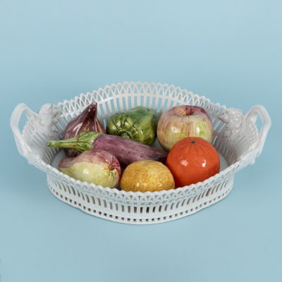 Los Nr. 208 Große Korbschale und plastisches Obst- und Gemüseset, u. a. KPM, 2. Hälfte 20. Jh.