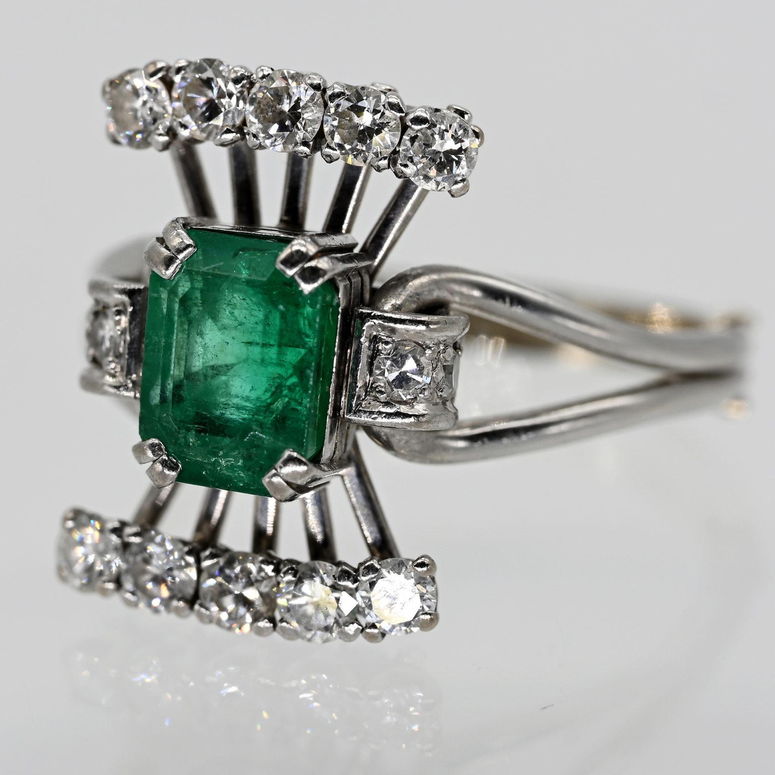 Fotos für Onlinekatalog zur 99. Auktion am  08.03.2026