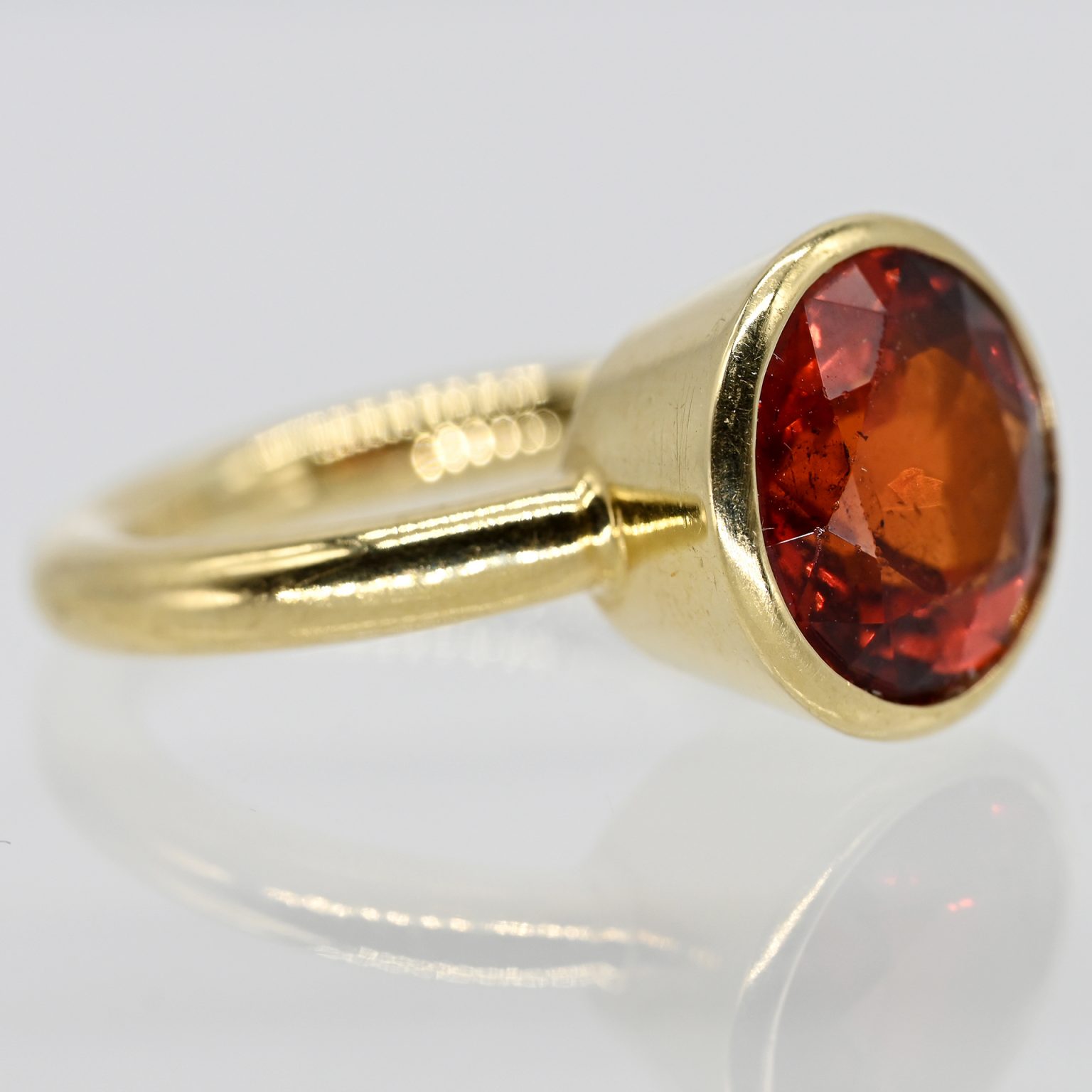 Fotos für Onlinekatalog zur 99. Auktion am  08.03.2026