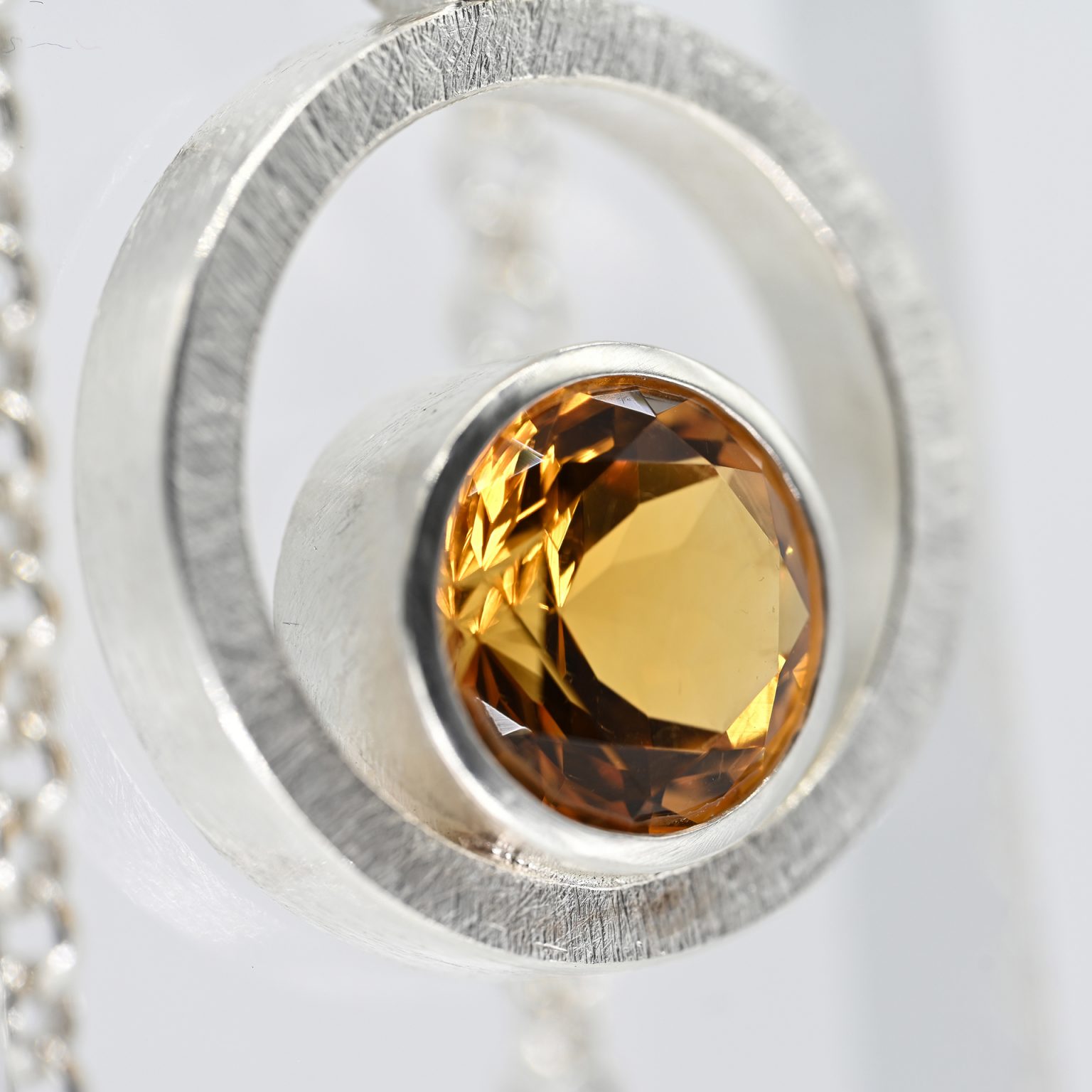 Fotos für Onlinekatalog zur 99. Auktion am 08.03.2026