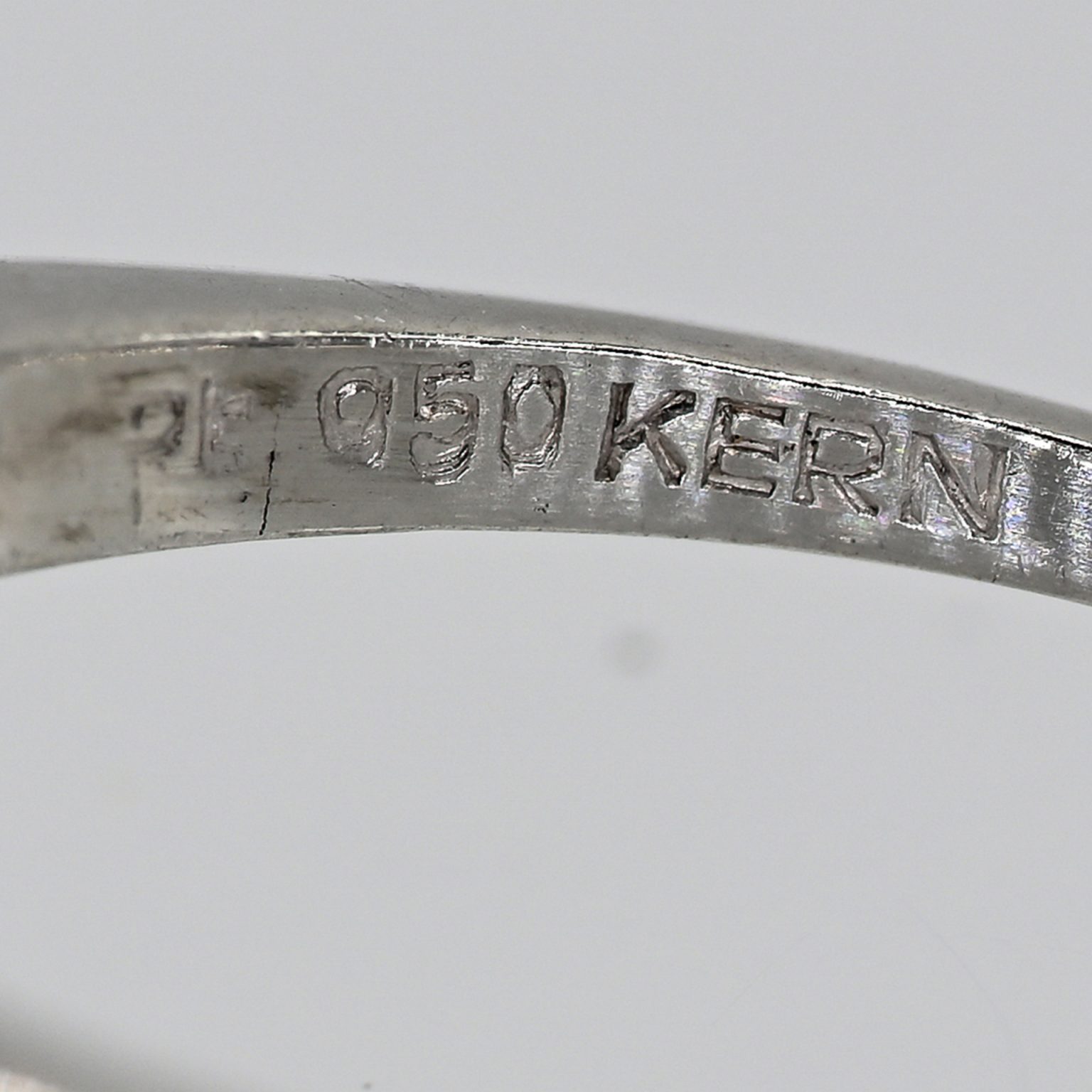 Fotos für Onlinekatalog zur 99. Auktion am  08.03.2026