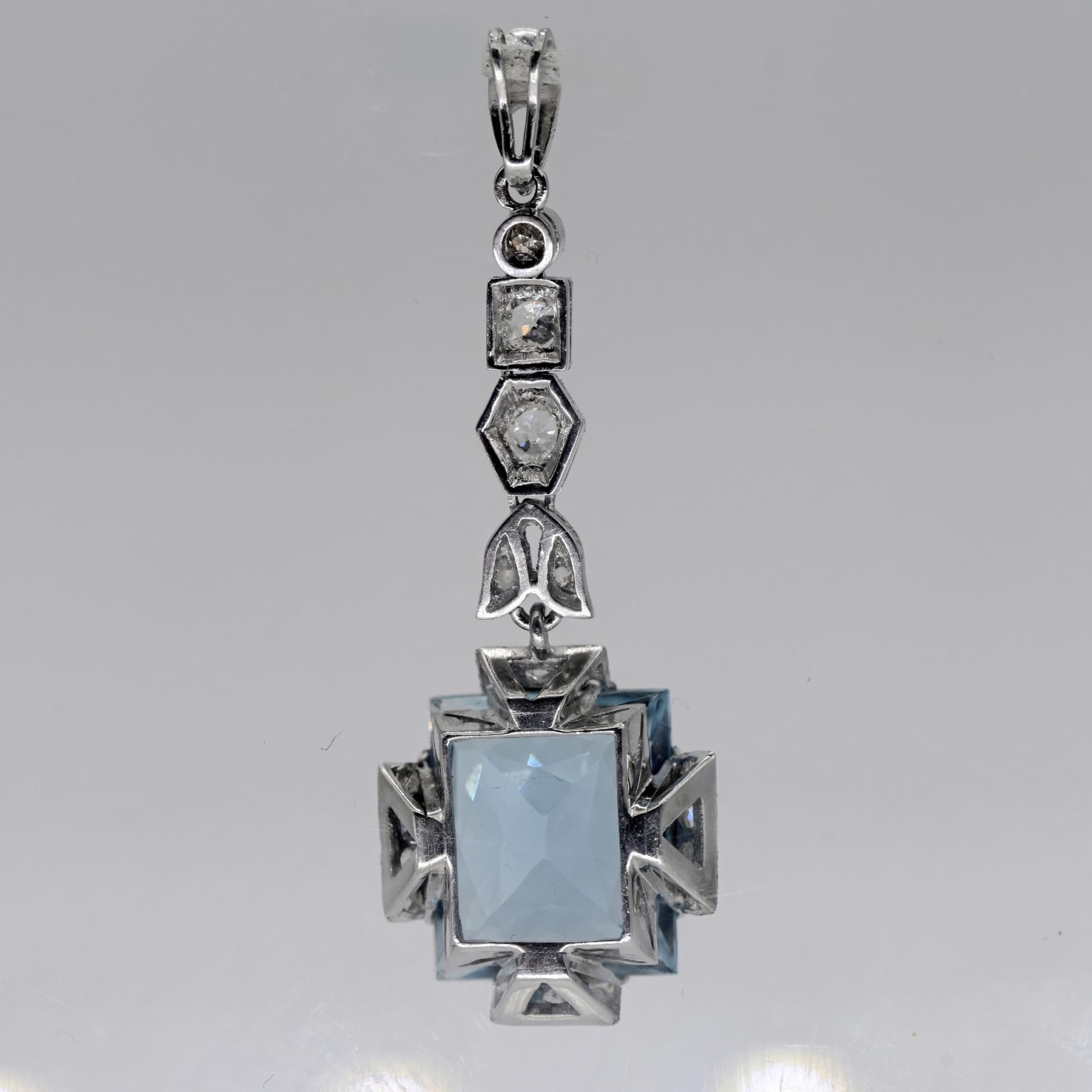 Fotos für Onlinekatalog zur 99. Auktion am 08.03.2026