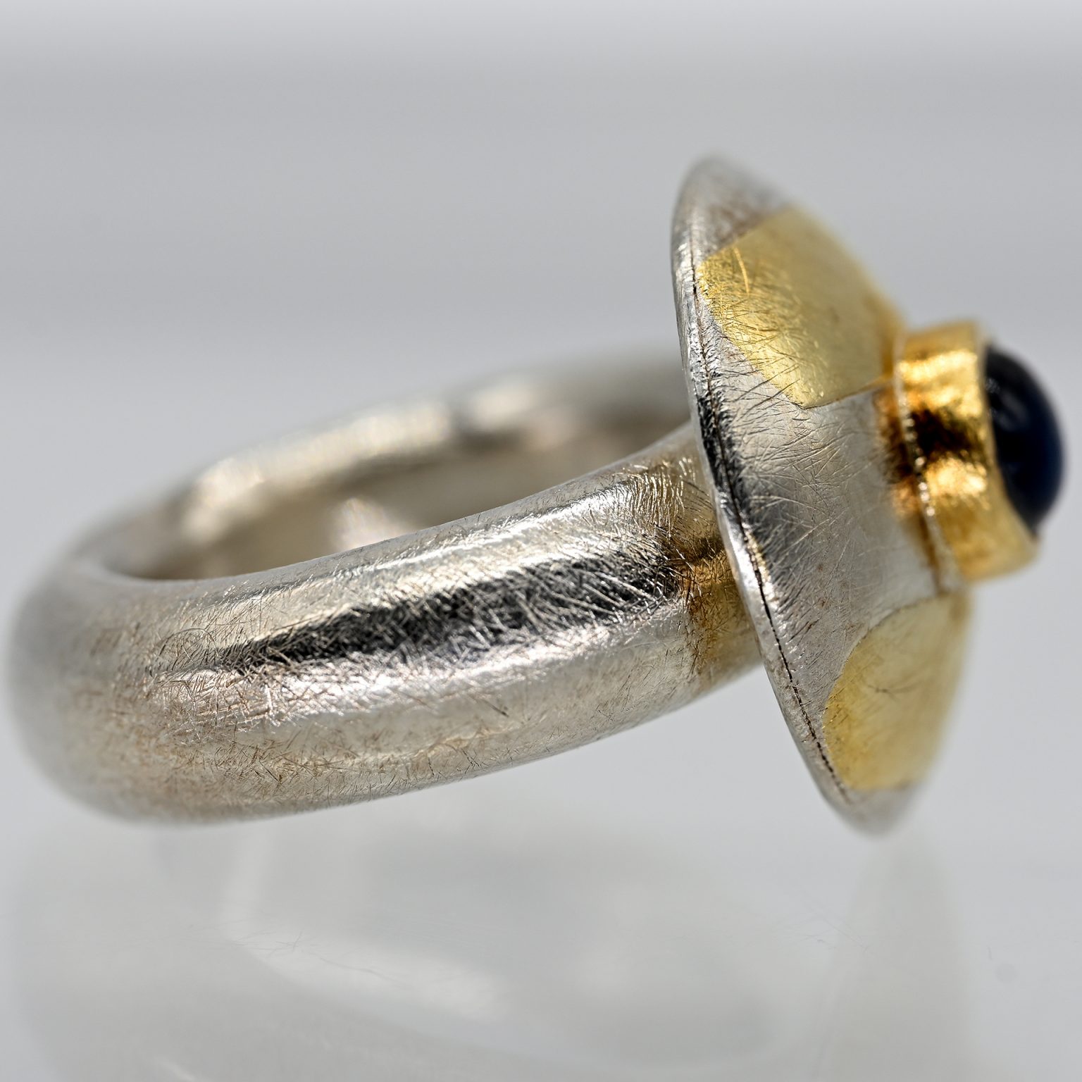 Fotos für Onlinekatalog zur 99. Auktion am 08.03.2026