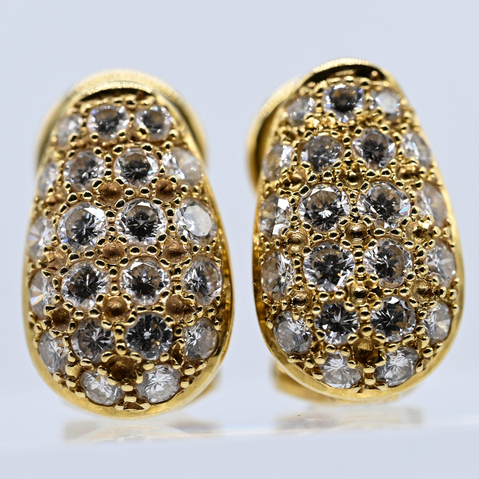 Fotos für Onlinekatalog zur 99. Auktion am 08.03.2026