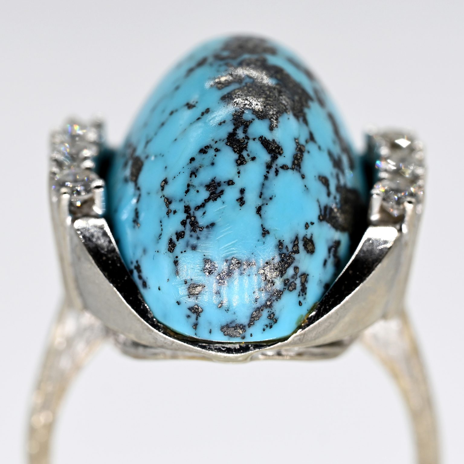 Fotos für Onlinekatalog zur 99. Auktion am  08.03.2026