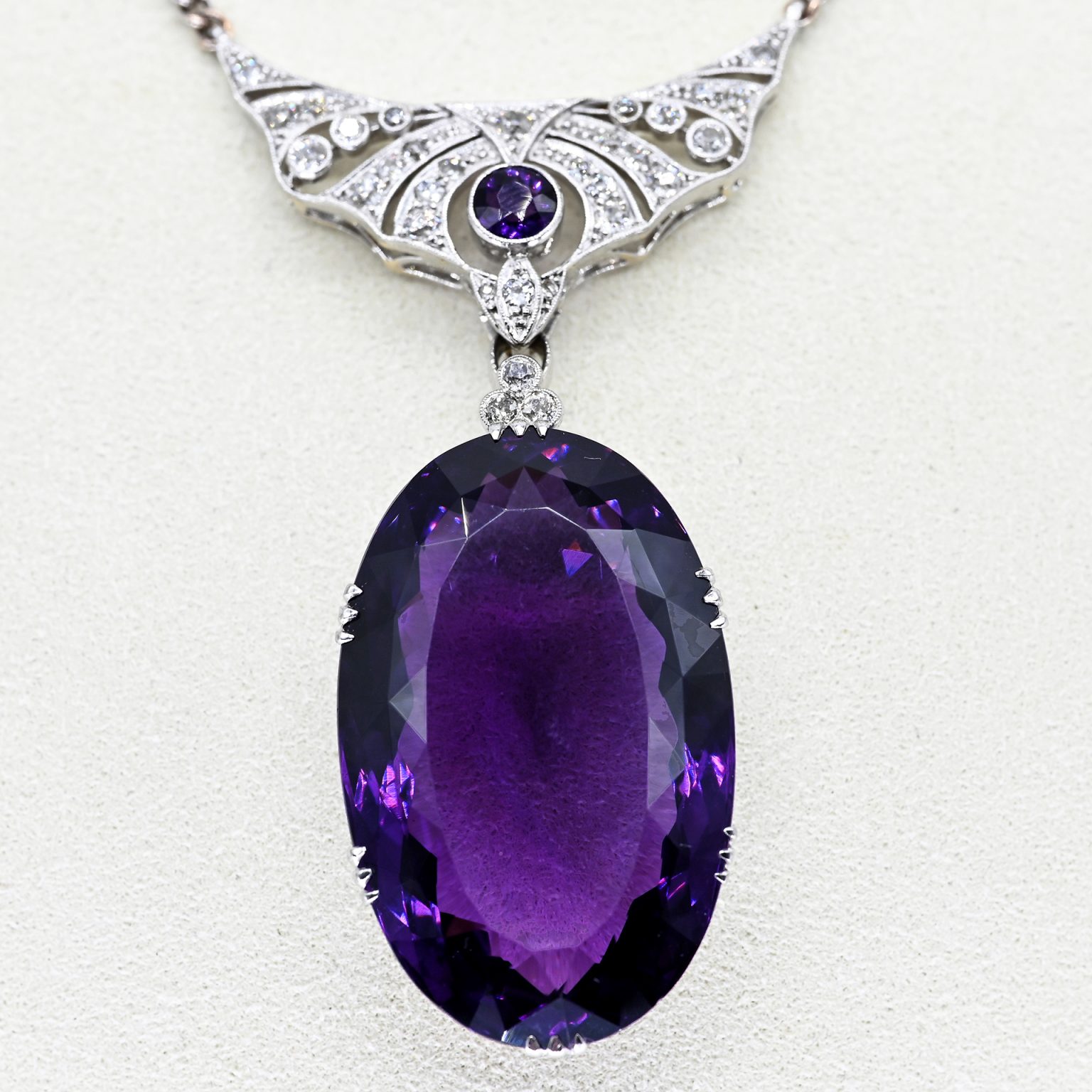 Fotos für Onlinekatalog zur 99. Auktion am 08.03.2026