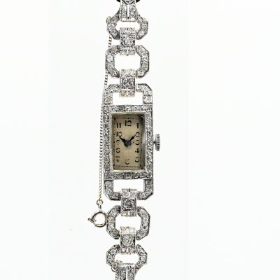 Los Nr. 062 Art-Déco Damenarmbanduhr mit ca. 100 Diamanten, zus. ca. 1,2 ct, um 1925–35