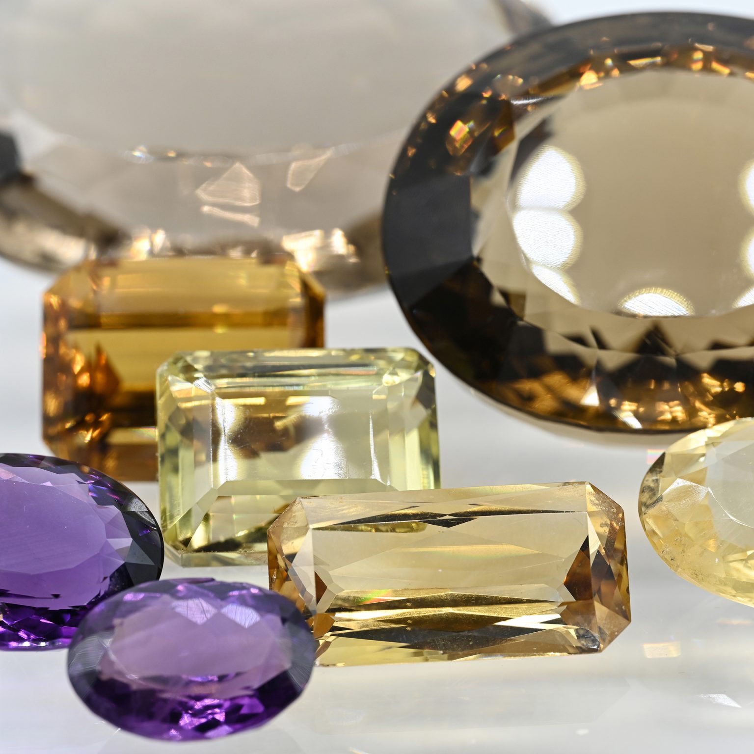 Fotos für Onlinekatalog zur 99. Auktion am 08.03.2026