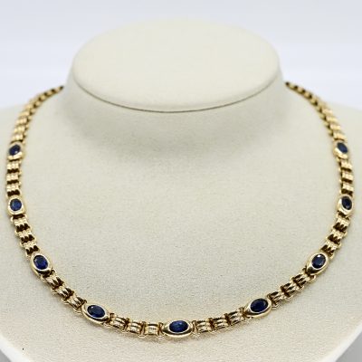 Los Nr. 065 Goldenes Collier mit 9 Saphiren, 90er Jahre