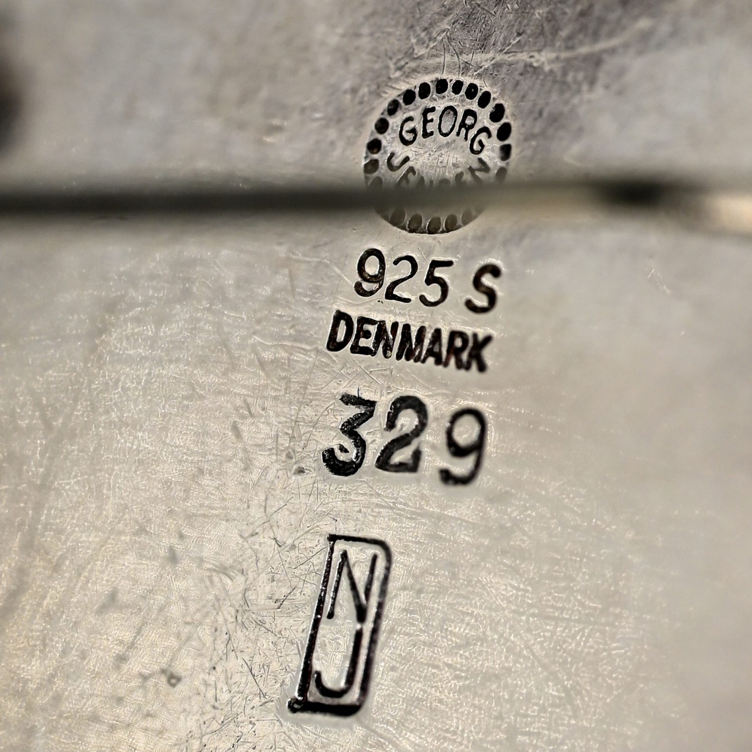 Fotos für Onlinekatalog zur 99. Auktion am 08.03.2026