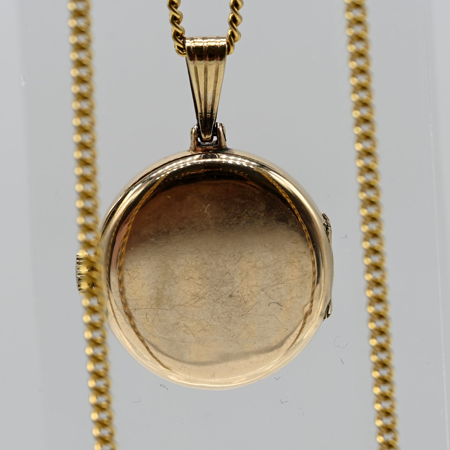 Fotos für Onlinekatalog zur 99. Auktion am 08.03.2026