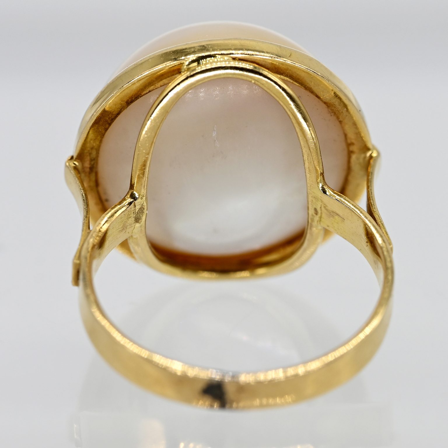 Fotos für Onlinekatalog zur 99. Auktion am  08.03.2026